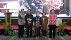 Talk Show Dewan Profesor UNS Bahas Strategi Pendidikan Menuju Indonesia Emas 2045