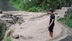Longsor Tutup Akses Jalan di Dua Desa, BPBD Turunkan Personel ke Lokasi