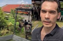 Rumah Atalarik Syach Dieksekusi Aparat, Ada Apa?