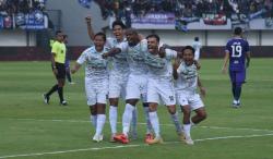 Gol Injury Time Buat Persib Gagal Menang di Kandang Persita