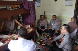Peduli Kesehatan Anggota, Polres Polres Aceh Selatan Cek Kesehatan Personel Melaui Home Visit