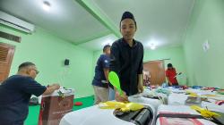 Unik! Centong Nasi hingga Modifikasi Tas Jadi Ciri Khas Jamaah Haji Lamongan 2025