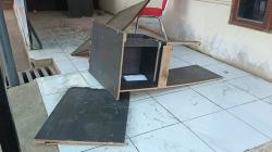 Ricuh di RS TC Hillers Maumere! Keluarga Pasien Ngamuk Rusak Loket Pendaftaran
