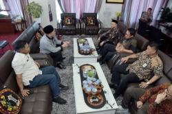 Bupati Bener Meriah Terima Kunjungan Kepala Kanwil DJP Aceh untuk Perkuat Sinergi Pajak Daerah