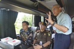 Bupati Indramayu Tinjau Progres Akhir Proyek Pelebaran Jalan Sukareja–Sukaurip di Area Kilang Balong