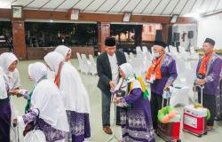 Bupati Bojonegoro Berangkatkan Calon Jamaah Haji Kloter 56 ke Tanah Suci