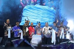 Festival Budaya Isen Mulang 2025 Resmi Dibuka, Dorong Kearifan Lokal dan Ekonomi Daerah