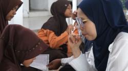 Keterbatasan Fisik Tak Jadi Rintangan Baca Alquran, Siswa Tunarungu di Aceh Pakai Bahasa Isyarat