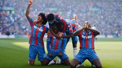 Crystal Palace Ukir Sejarah, Bekuk Manchester City 1-0 di Final Piala FA 2024/2025