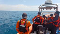 Penumpang Kapal Pelni Lompat ke Laut di Sekitar Pelabuhan Makassar, Basarnas Lakukan Pencarian