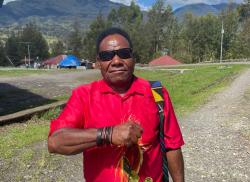 Kepala Suku Besar Puncak Ajak Warga Jaga Keamanan: 
