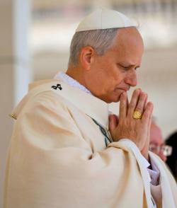 Paus Leo XIV Serukan Persatuan Gereja Katolik Demi Terwujudnya Perdamaian Dunia di misa Inagurasi