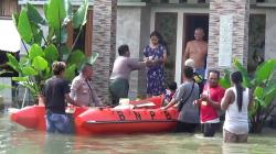 Hari Ketiga Banjir di Grobogan, Ratusan Warga Masih Bertahan di Rumah