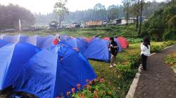 Nikmati Sensasi Camping Ground  di Lembah Gunung Kawah Ijen Bondowoso