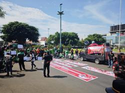 Ratusan Driver Ojol Banyumas Raya Gelar Aksi Damai, Tuntut Regulasi dan Keadilan Tarif