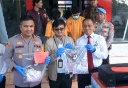 Cetak Uang Palsu untuk Beli Motor, Dua Remaja di Kupang Dibekuk Polisi