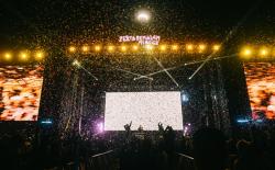 Pop Sunda-Jawa Berpadu di Secapa AD Bandung, Meriahkan Pesta Persib Back to Back Juara