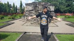 Jejak Pendharmaan dan Cerita Sastra Kuna di Relief Candi Surowono