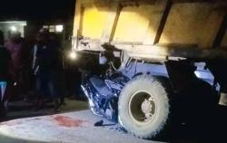 Truk PT Socfindo Parkir Memakan Badan Jalan, Dua Remaja Alami Kecelakaan