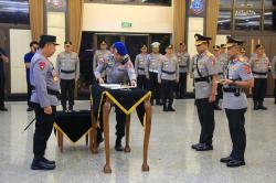 Kapolri Jenderal Listyo Sigit Prabowo Mutasi 67 Perwira Tinggi, 2 Kapolda Dipindah Tugas