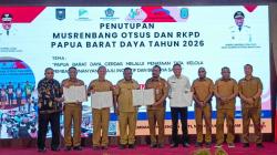 Gubernur PBD Tutup Musrenbang Otsus 2026: Prioritaskan Papua Barat Daya Sehat, Cerdas, dan Produktif