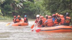 BPBD Ciamis Libatkan Wartawan dalam Simulasi Penyelamatan Sungai Citanduy