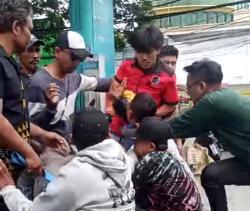 Viral, Berebut Lahan Parkir di RSU Tangsel Ormas Bentrok dengan Perusahaan