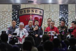 Resmi Tersangka, Komisaris Utama Sritex Diduga Rugikan Negara Rp692 Miliar