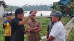 Gerak Cepat Bupati Ciamis Tinjau Banjir di Panumbangan, Pastikan Warga Tertangani