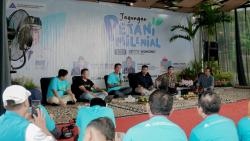 Bupati Dorong Inovasi Pertanian Lewat “Jagongan Petani Milenial” di Bojonegoro