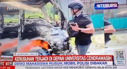 BREAKING NEWS, Demo Anarkis Mahasiswa Universitas Cenderawasih, Mobil Polisi Dibakar