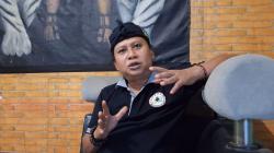Seniman Jawa Barat Sebut Tugu The Windows Karawang Bak Kotak Ajaib di Film Doraemon