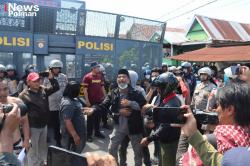 Eksekusi Sengketa Tanah di Polman, Polisi Sita Sajam dan Bahan Molotov, 3 Orang Diamankan