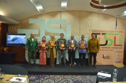 PLN UIP JBT Raih Anugerah Platinum, Strategi TJSL di Desa Cibuntu Jadi Model Nasional