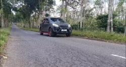 Mencoba Jalanan Mengandung Magnetik di Kawasan Gunung Ijen Bondowoso