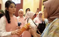 Minuman Markisa Sinjai Curi Perhatian Istri Wapres Selvi Gibran Rakabuming