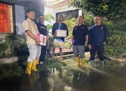 Peduli Korban Banjir, SEKAR dan SP2P KPH Purwodadi Salurkan Bantuan Sembako Kepada Warga Terdampak