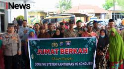Jumat Berkah di Belawan: Polres Pelabuhan Belawan dan KBB Bagikan Sembako untuk Warga Pra-Sejahtera