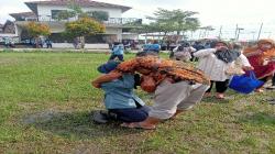 354 Taruna SMK Negeri 1 Plupuh Sragen Resmi Dilantik, Momen Sungkem Jadi Sorotan Haru