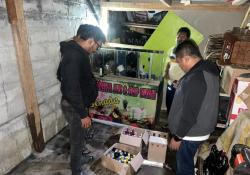 Polres Purwakarta Gelar Razia Gabungan, Ribuan Botol Miras dan Jerigen Ciu Disita