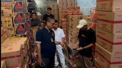 NGERI! 3 Truk Barang Bukti Disita, Ditreskrimsus Polda Sulbar Gerebek Oli Diduga Palsu di Polman