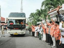 Sempat Tertunda Karena Syarikah, Sebanyak 106 Jemaah Haji Asal Lumajang Diberangkatkan Hari Ini