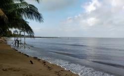 Indahnya Pantai Keraya di Kotawaringin Barat Menawarkan Pasir Putih nan Lembut