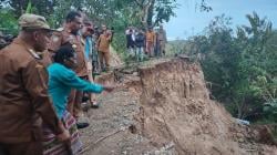 Tiga Rumah Terdampak Longsor di Oepope segera Dibangun Pemda TTU