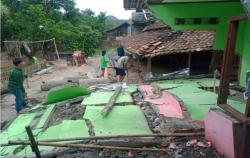 Fenomena Tanah Bergerak di Cikarang Bekasi, 8 Rumah Rusak
