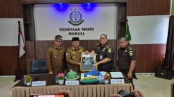Bongkar Aset Daerah! Kejari Mamasa Serahkan 30 Kendaraan Dinas ke Pemkab, Ada yang Tinggal Rongsokan