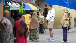 Cara AKBP MAS Bersama Istri Tunjukkan Kedekatan ke Warga Meski Padat Aktifitas