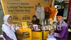 Ratusan Ribu Jemaah Haji Komunikasi Melalui Booth IOH 24 Jam di Embarkasi Solo