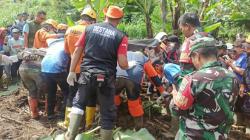 Korban Longsor dan Banjir di Lembang Ditemukan Meninggal Usai Terkubur Lima Hari