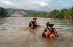 Tragis! Remaja 16 Tahun Hilang Tenggelam di Sungai Kalikuto Batang